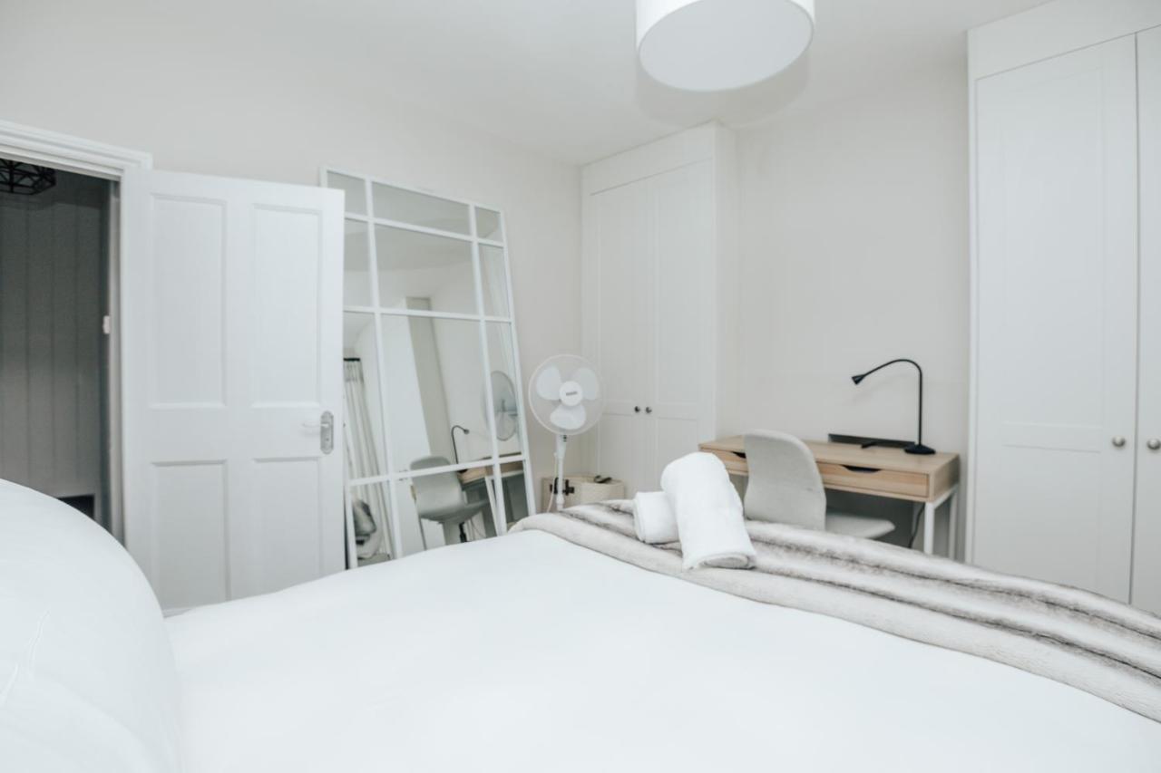 The Dragonfly - Central 2 Bedroom House Henley-on-Thames Kültér fotó
